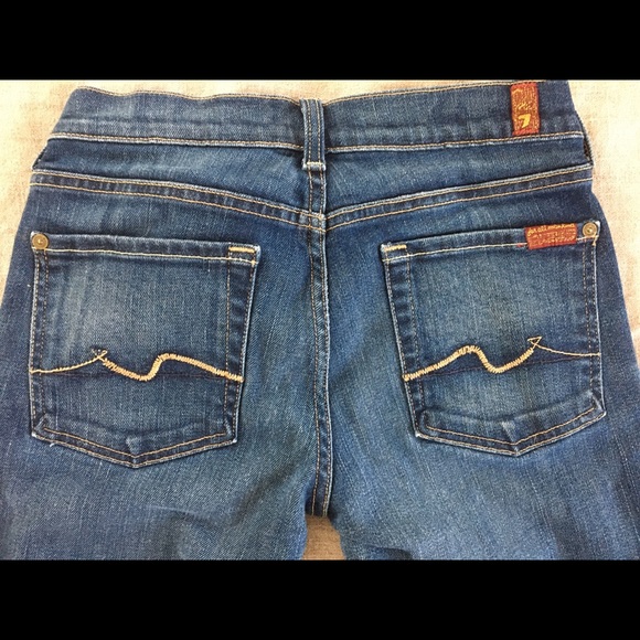 7 for All Mankind bootcut jeans- size 27 - Picture 4 of 4